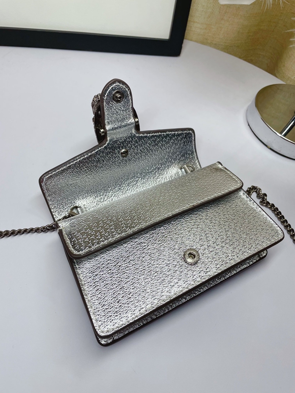 激安グッチバッグコピー着用イメージ